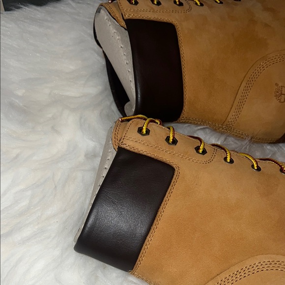 Timberland Women's Brown Lace-Up Boots - Picture 8 of 16